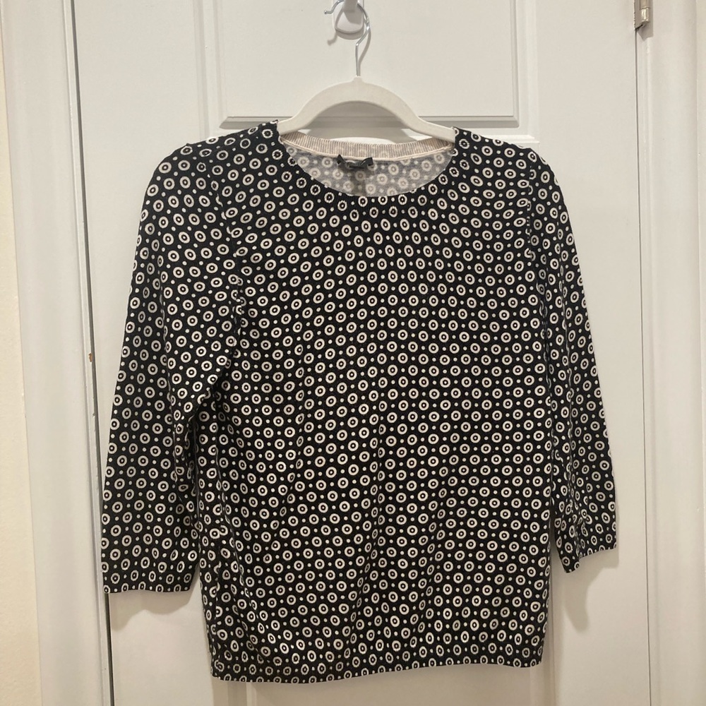 Light weight Ann Taylor polka dot sweater! - Picture 1 of 7